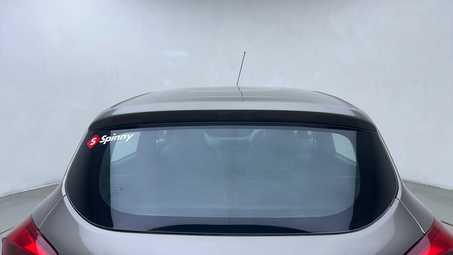 Used 2019 Renault Kwid RXT Opt Petrol Manual exterior BACK WINDSHIELD VIEW