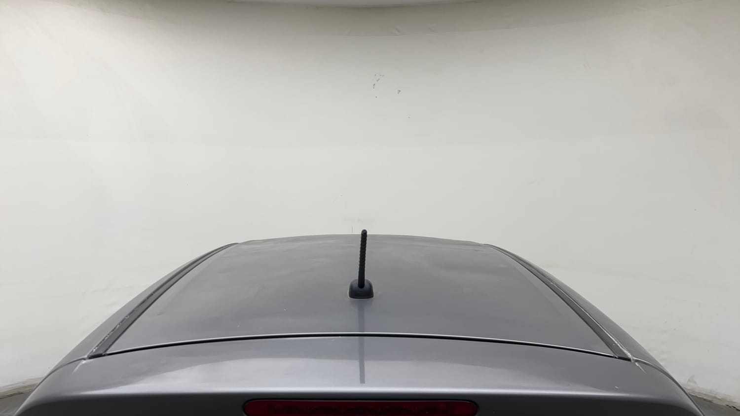 Used 2015 Maruti Suzuki Swift VXi Petrol Manual exterior EXTERIOR ROOF VIEW
