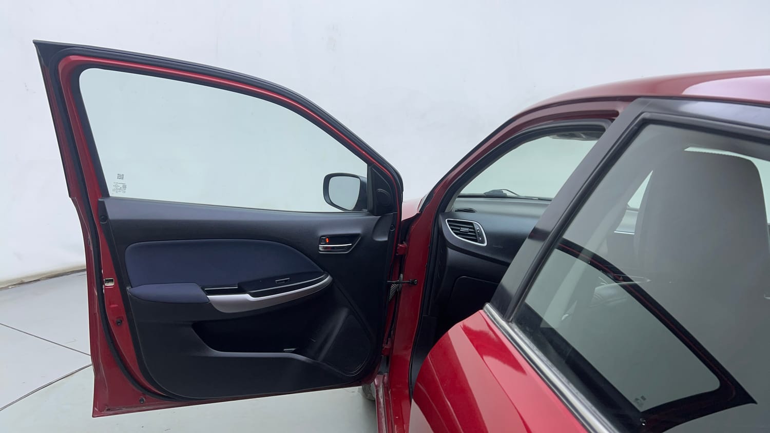 Used 2021 Maruti Suzuki Baleno Zeta Petrol Manual interior LEFT FRONT DOOR OPEN VIEW