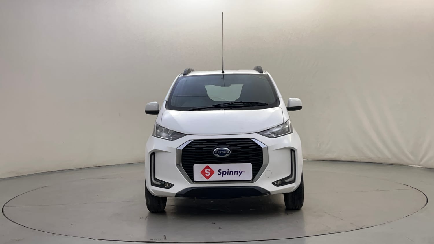 Used 2020 Datsun Redi-GO T(O) 1.0 AMT Petrol Automatic exterior FRONT VIEW