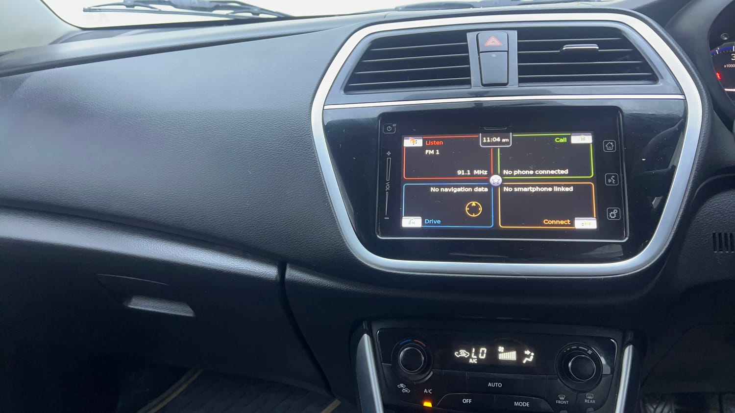 Used 2019 Maruti Suzuki S-Cross Zeta 1.3 Diesel Manual interior MUSIC SYSTEM & AC CONTROL VIEW