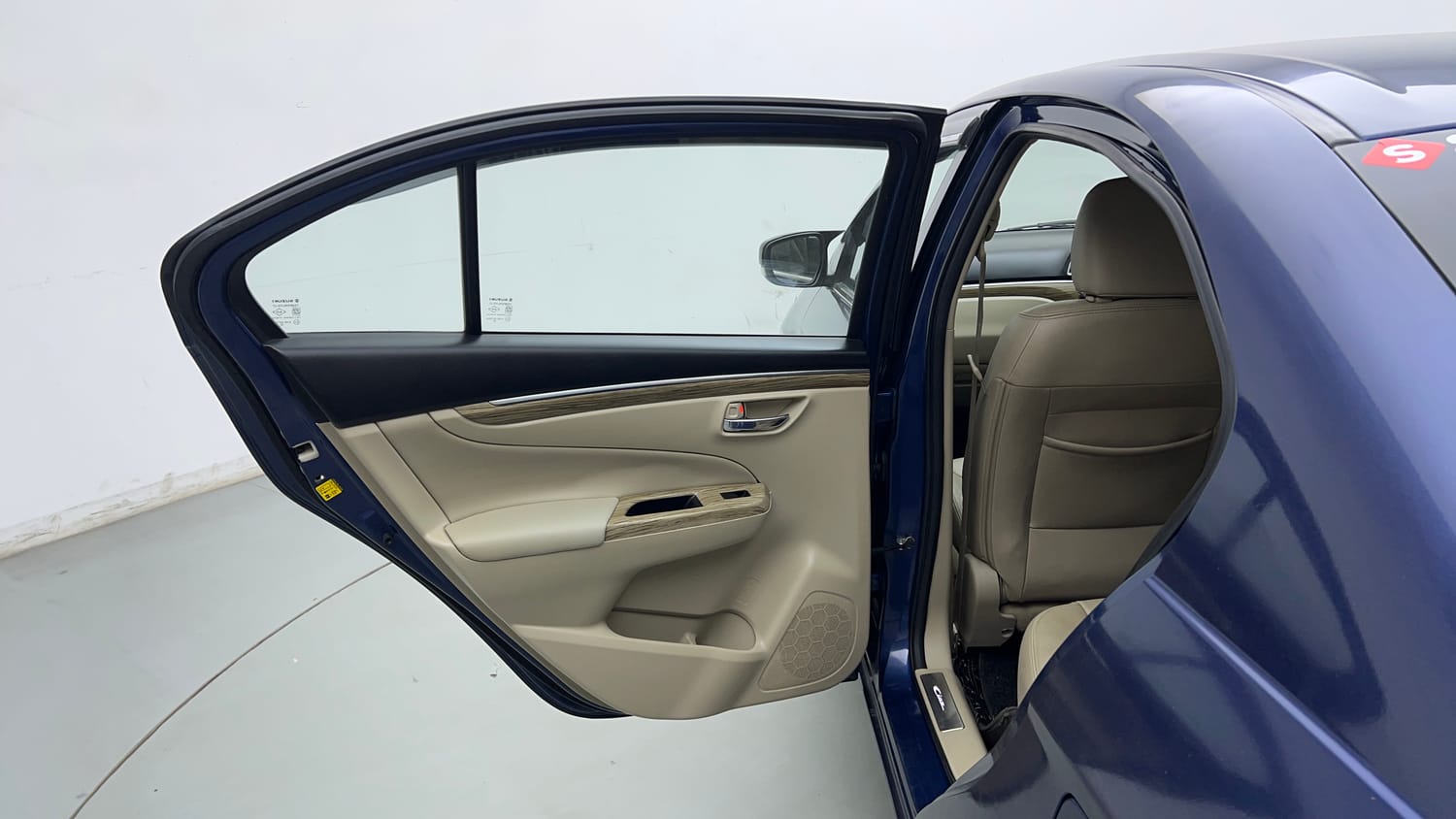 Used 2018 Maruti Suzuki Ciaz Alpha Hybrid 1.5 Petrol Manual interior LEFT REAR DOOR OPEN VIEW