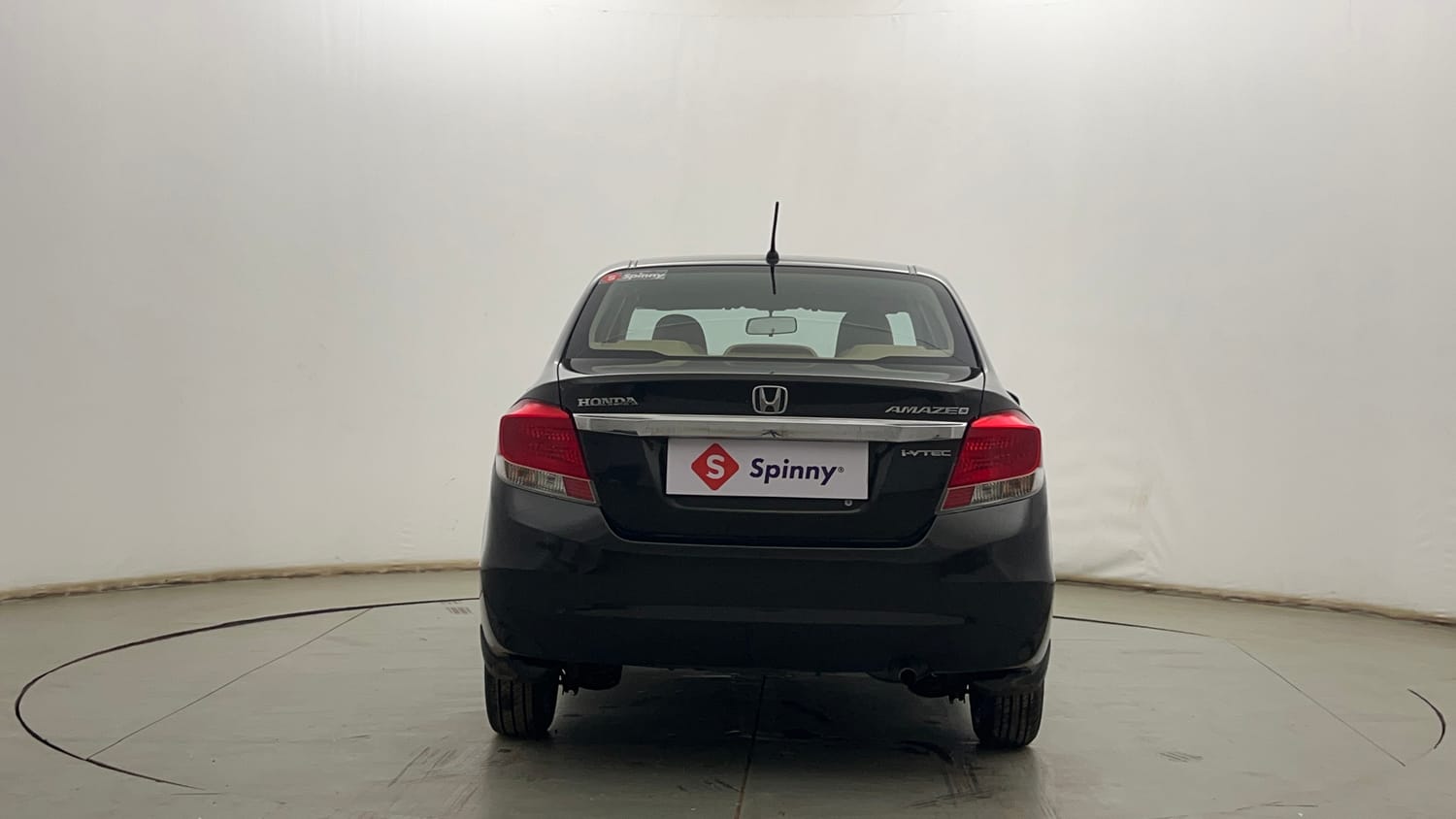 Used 2015 Honda Amaze 1.2 S i-VTEC Petrol Manual exterior BACK VIEW
