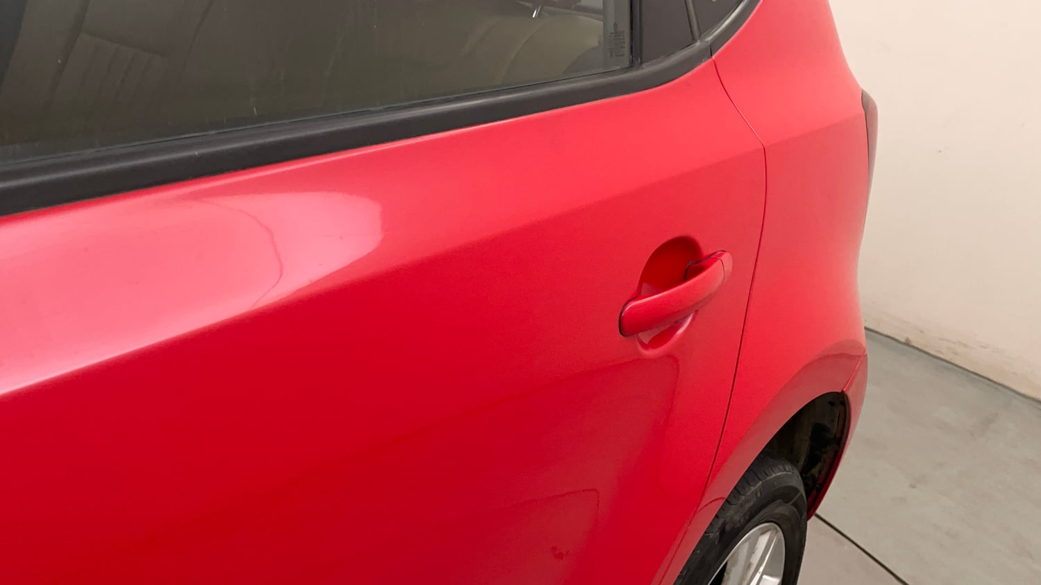 Used 2014 Volkswagen Polo Highline1.2L (P) Petrol Manual dents MINOR SCRATCH