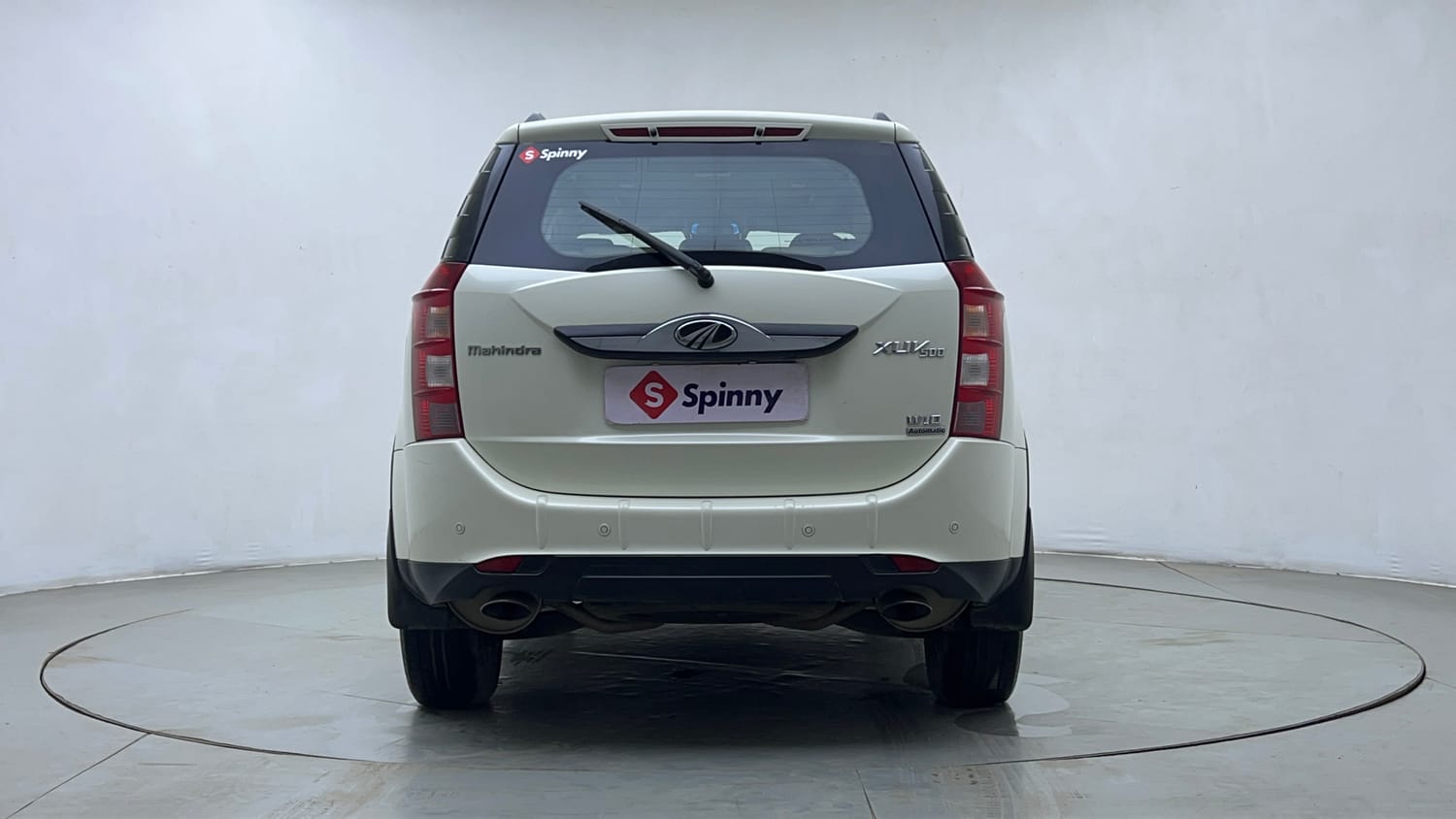 Used 2016 Mahindra XUV500 W10 AT Diesel Automatic exterior BACK VIEW