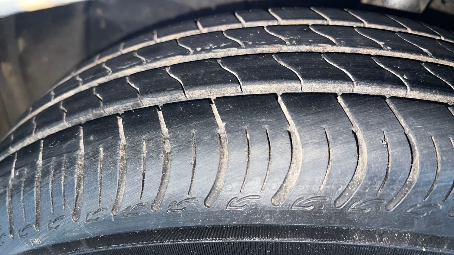 Used 2022 Maruti Suzuki Wagon R VXI 1.0 Petrol Manual tyres LEFT FRONT TYRE TREAD VIEW