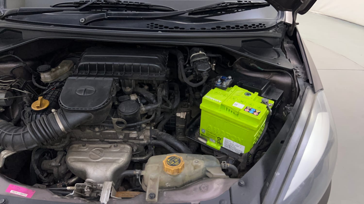Used 2018 Tata Tigor Revotron XZA Petrol Automatic engine ENGINE LEFT SIDE HINGE & APRON VIEW