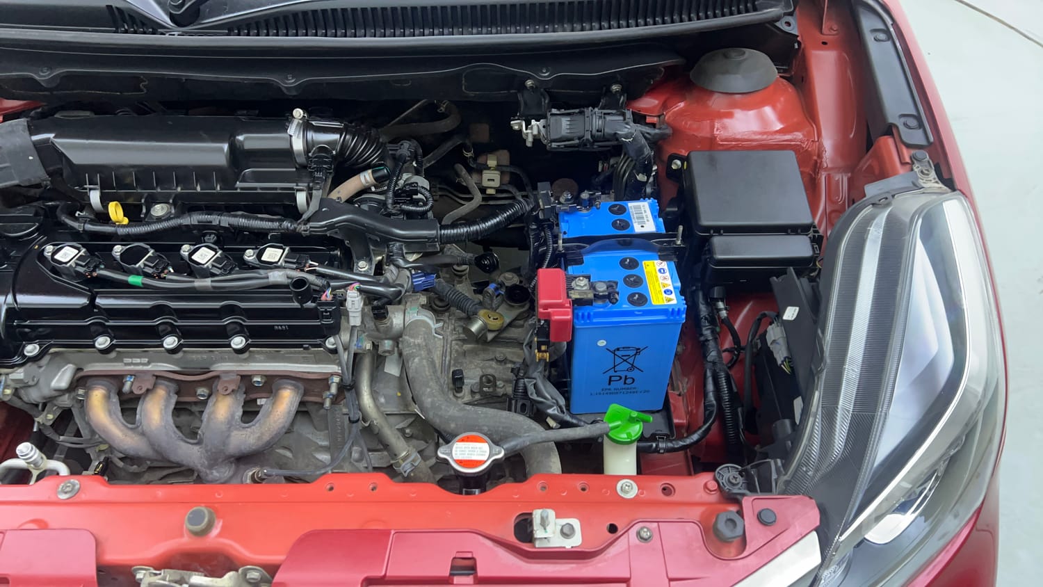 Used 2021 Maruti Suzuki Baleno Zeta Petrol Manual engine ENGINE LEFT SIDE VIEW
