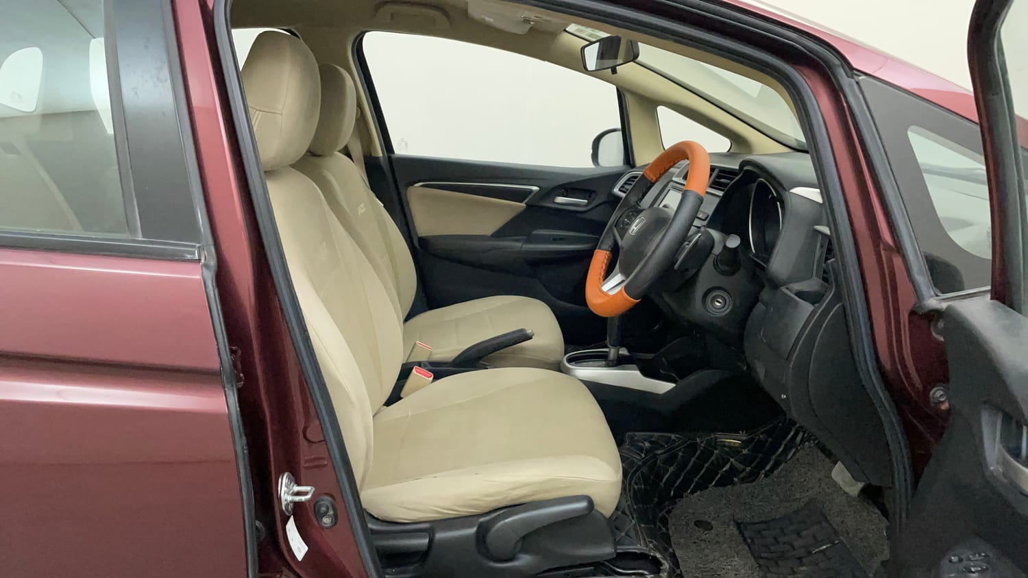 Used 2017 Honda Jazz V AT Petrol Petrol Automatic interior RIGHT SIDE FRONT DOOR CABIN VIEW