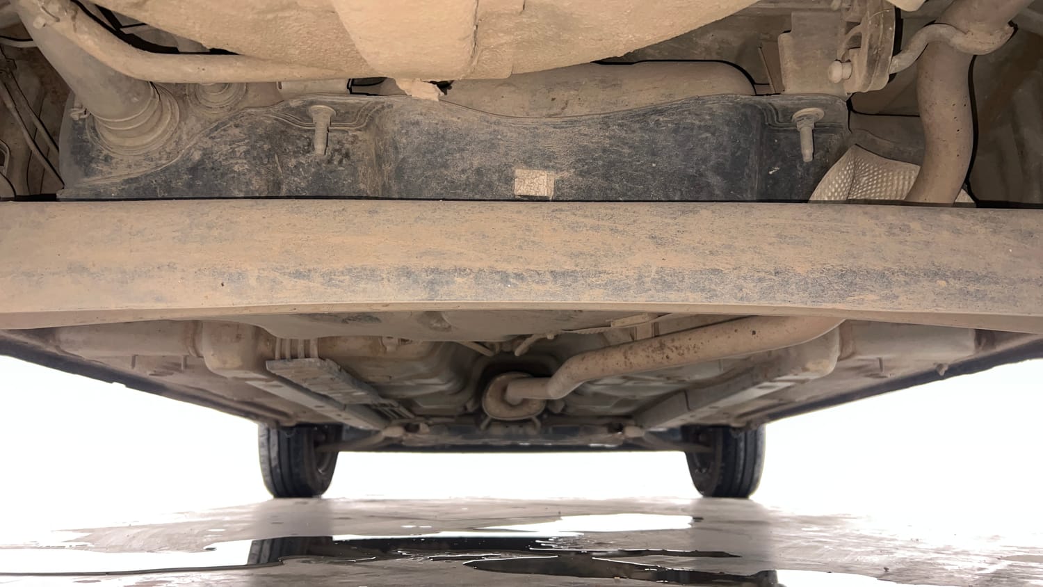 Used 2021 Hyundai Santro Sportz AMT Petrol Automatic extra REAR UNDERBODY VIEW (TAKEN FROM REAR)
