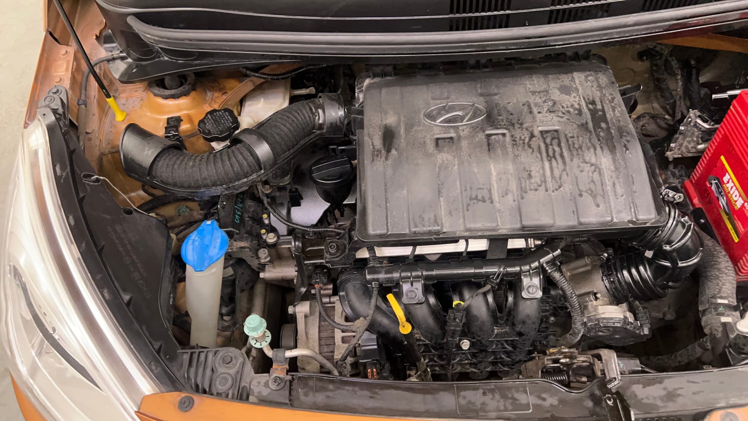 Used 2014 Hyundai Grand i10 Sportz 1.2 Kappa VTVT Petrol Manual engine ENGINE RIGHT SIDE VIEW
