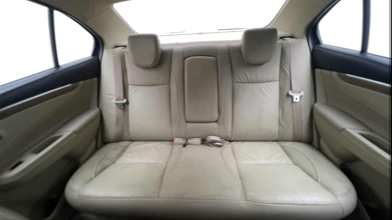 Used 2019 Maruti Suzuki Ciaz Alpha Hybrid 1.5 Petrol Manual interior REAR SEAT CONDITION VIEW