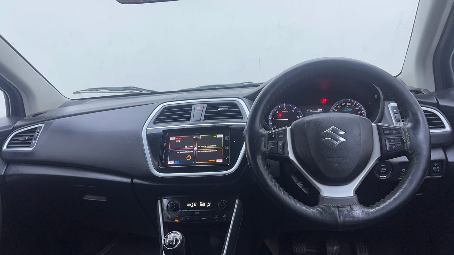 Used 2019 Maruti Suzuki S-Cross Zeta 1.3 Diesel Manual interior DASHBOARD VIEW
