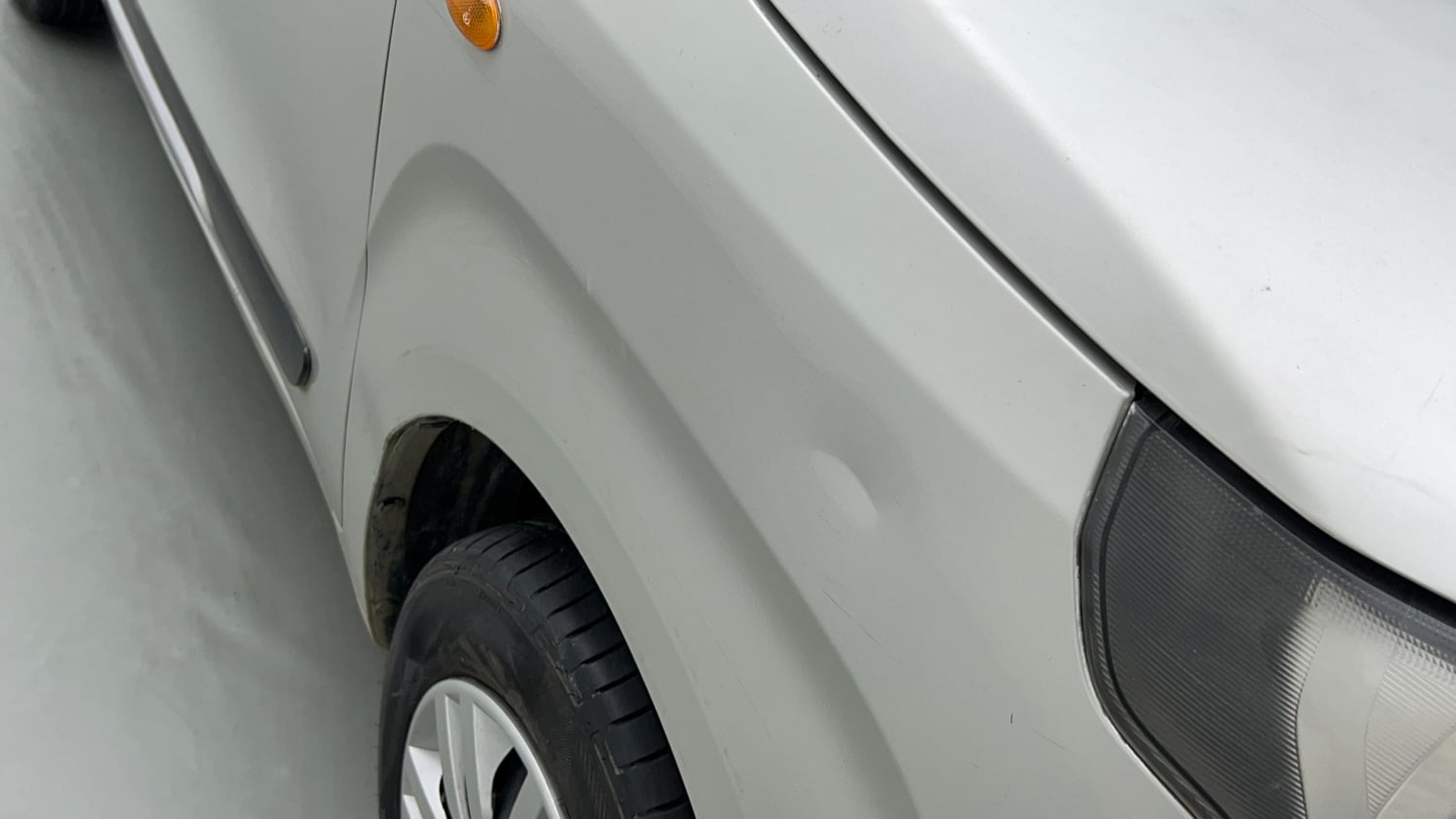 Used 2021 Maruti Suzuki Wagon R LXi 1.0 CNG Cng Manual dents MINOR SCRATCH