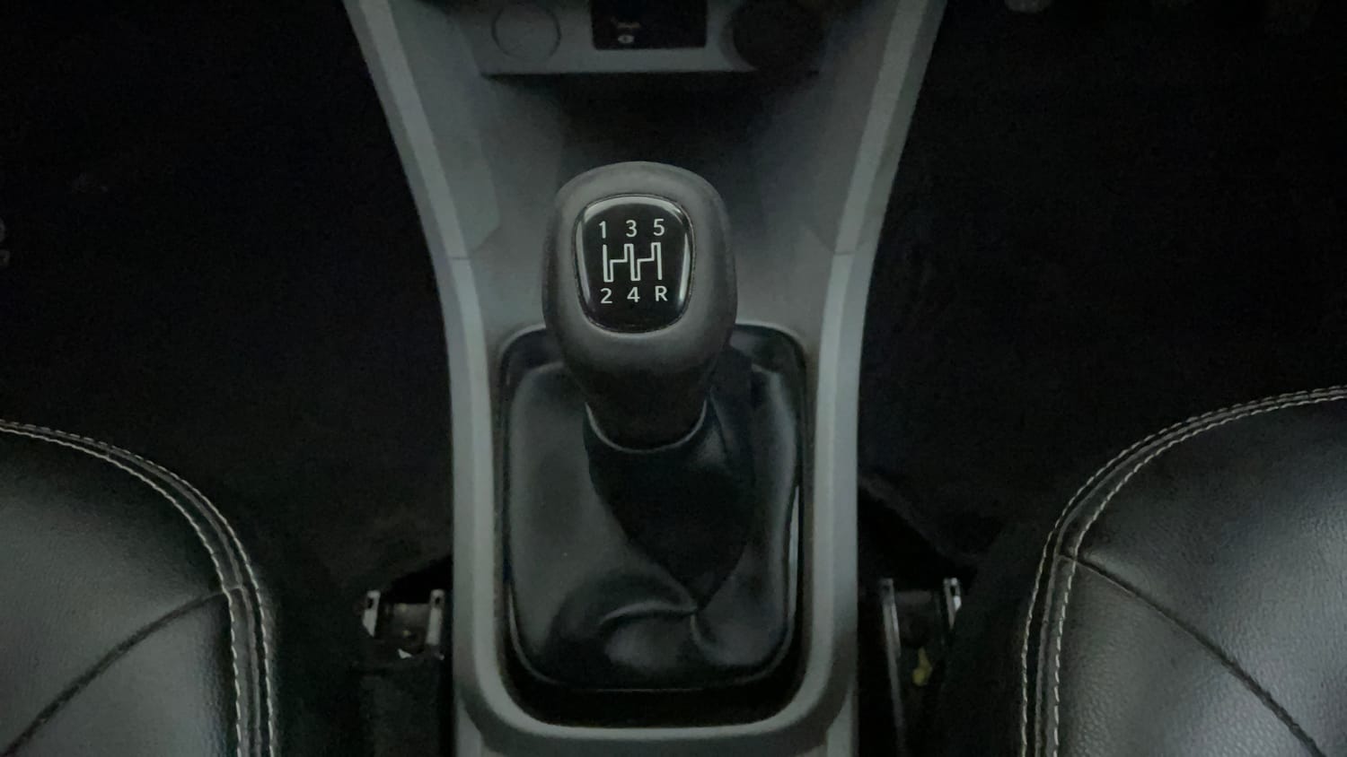 Used 2021 Tata Tiago XZ Plus Petrol Manual interior GEAR  KNOB VIEW