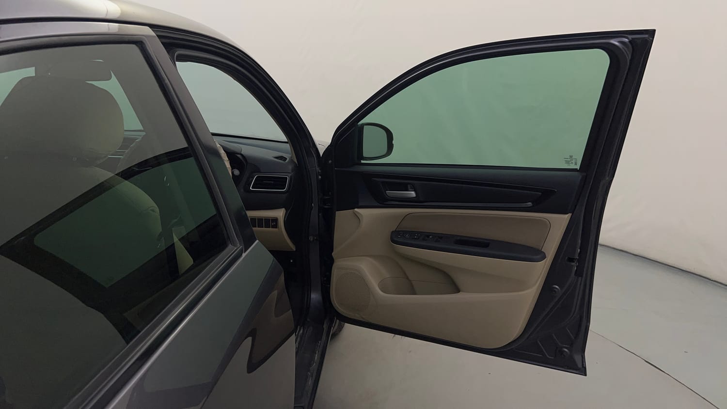 Used 2020 Honda Amaze 1.2 S MT Petrol Petrol Manual interior RIGHT FRONT DOOR OPEN VIEW