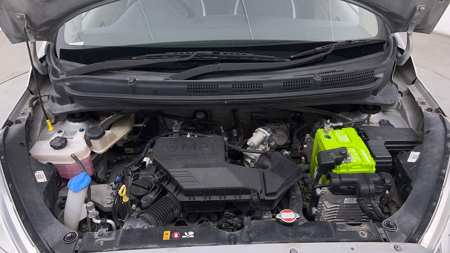 Used 2021 Hyundai Santro Sportz AMT Petrol Automatic engine ENGINE & BONNET OPEN FRONT VIEW