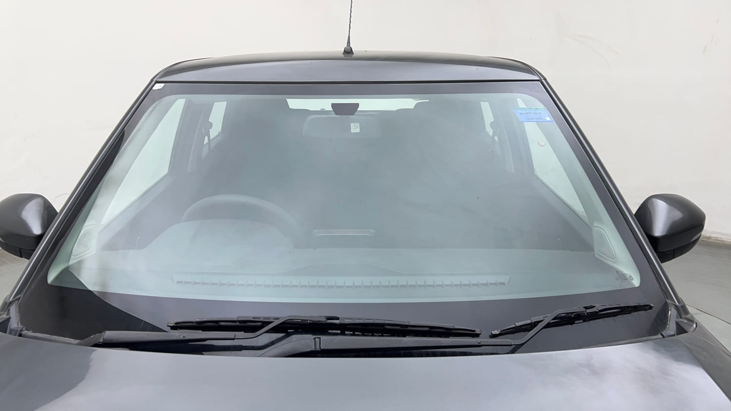 Used 2022 Tata Punch Adventure MT Petrol Manual exterior FRONT WINDSHIELD VIEW