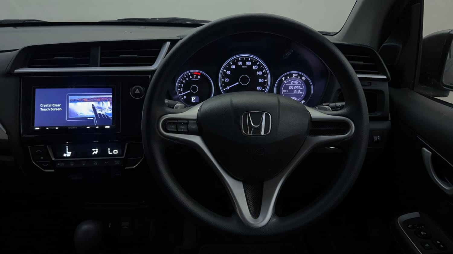 Used 2018 Honda BR-V V CVT Petrol Petrol Automatic interior STEERING VIEW