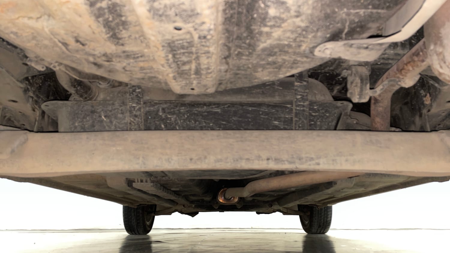 Used 2018 Hyundai Grand i10 Asta 1.2 Kappa VTVT Petrol Manual extra REAR UNDERBODY VIEW (TAKEN FROM REAR)