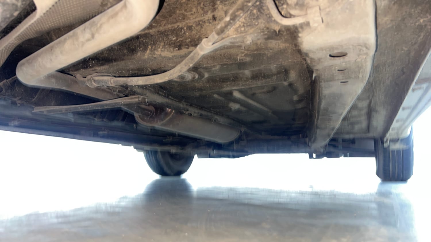 Used 2018 Maruti Suzuki Dzire VXi Petrol Manual extra REAR RIGHT UNDERBODY VIEW
