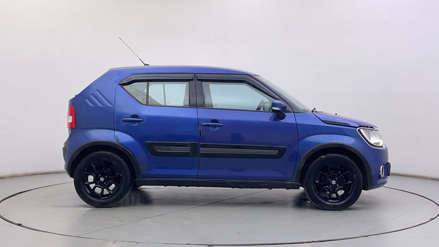 Used 2017 Maruti Suzuki Ignis Zeta 1.2 AMT Petrol Automatic exterior RIGHT SIDE VIEW
