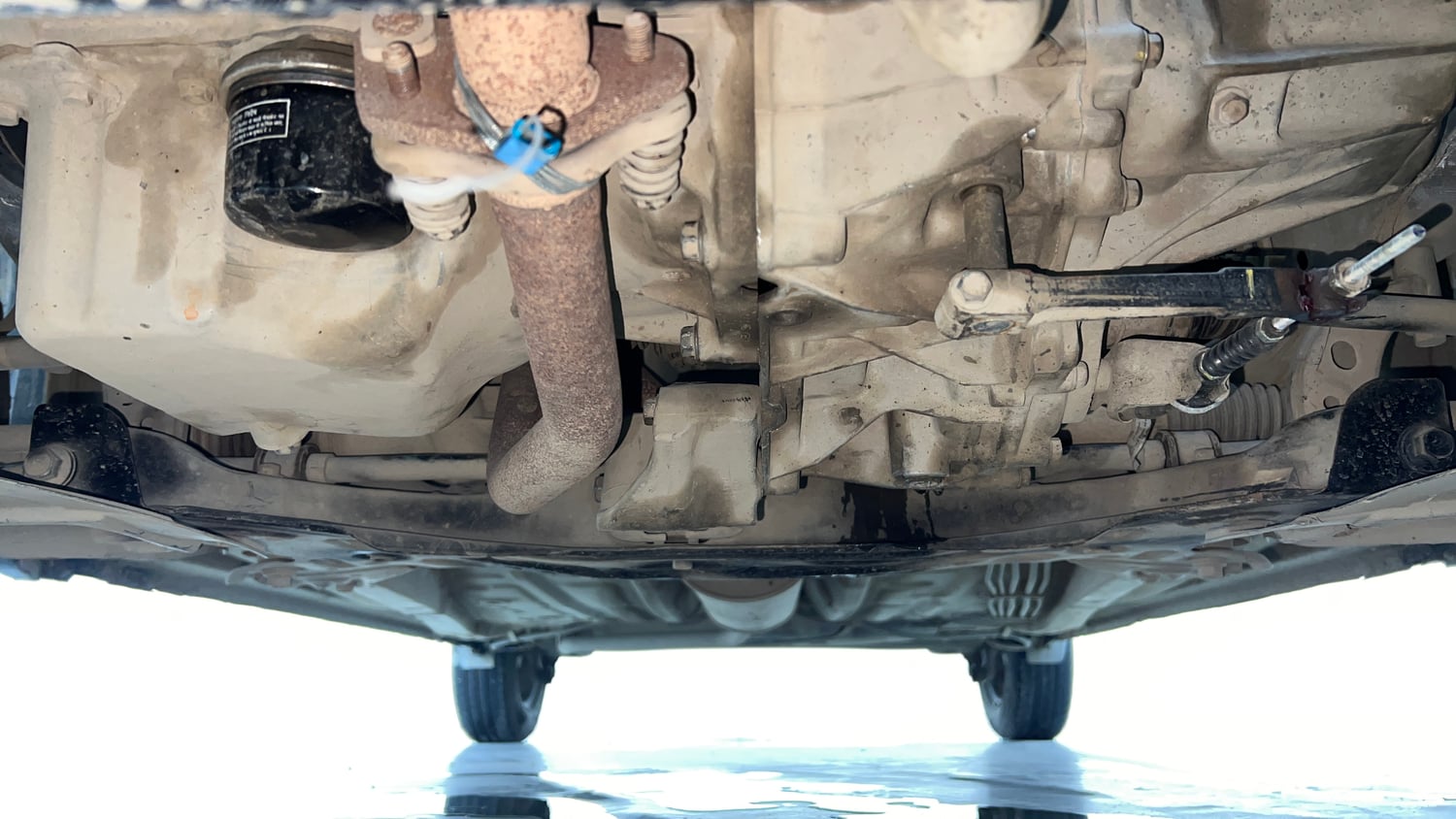 Used 2021 Maruti Suzuki Wagon R LXi 1.0 CNG Cng Manual extra FRONT LEFT UNDERBODY VIEW