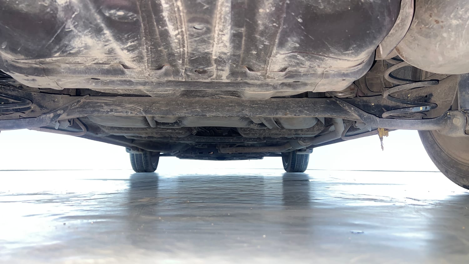 Used 2022 Honda City ZX Petrol Petrol Manual extra REAR UNDERBODY VIEW (TAKEN FROM REAR)