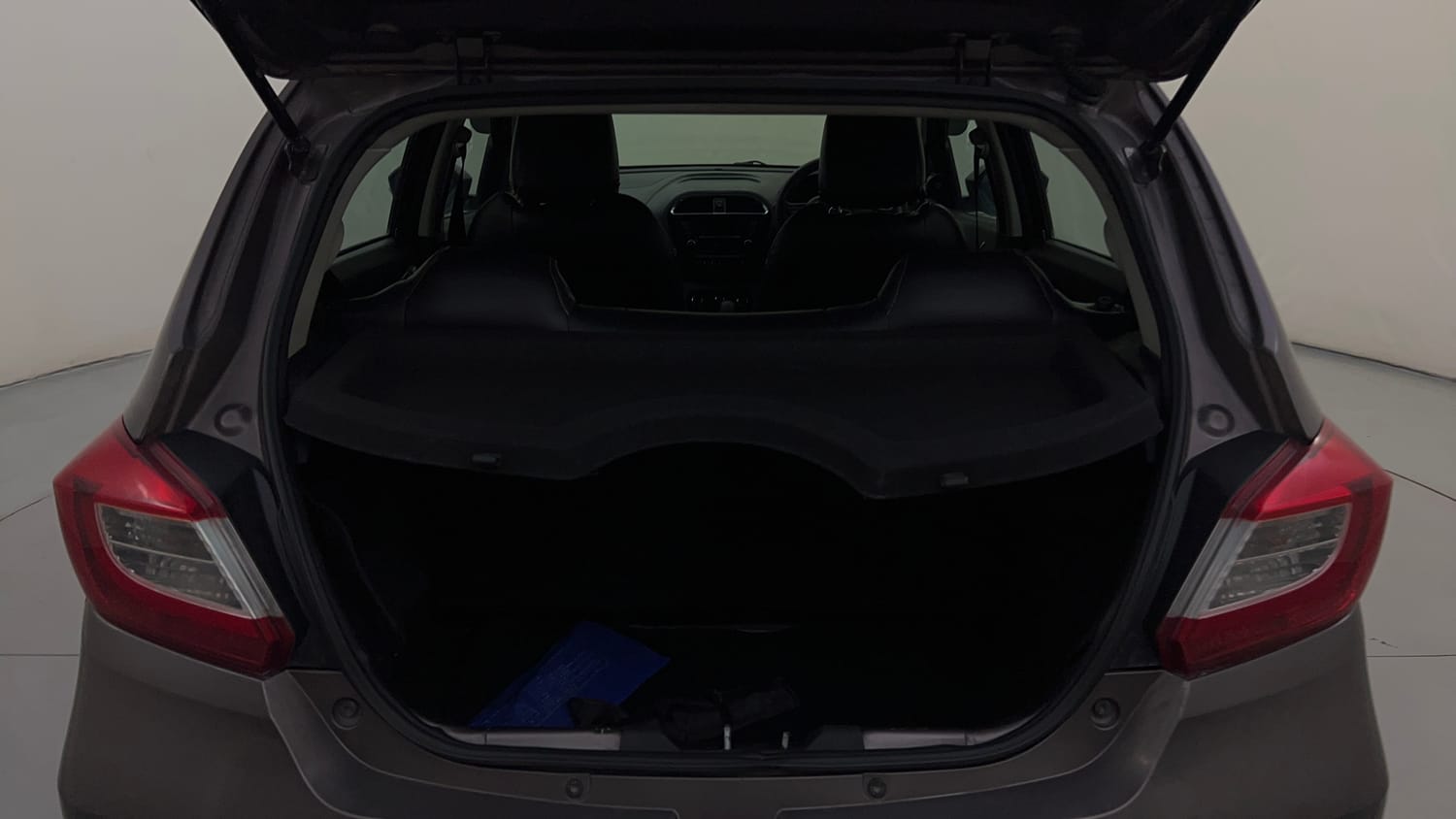 Used 2018 Tata Tiago Revotron XZA Petrol Automatic interior DICKY INSIDE VIEW