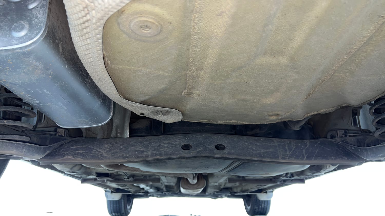 Used 2022 Volkswagen Taigun Topline 1.0 TSI AT Petrol Automatic extra REAR UNDERBODY VIEW (TAKEN FROM REAR)