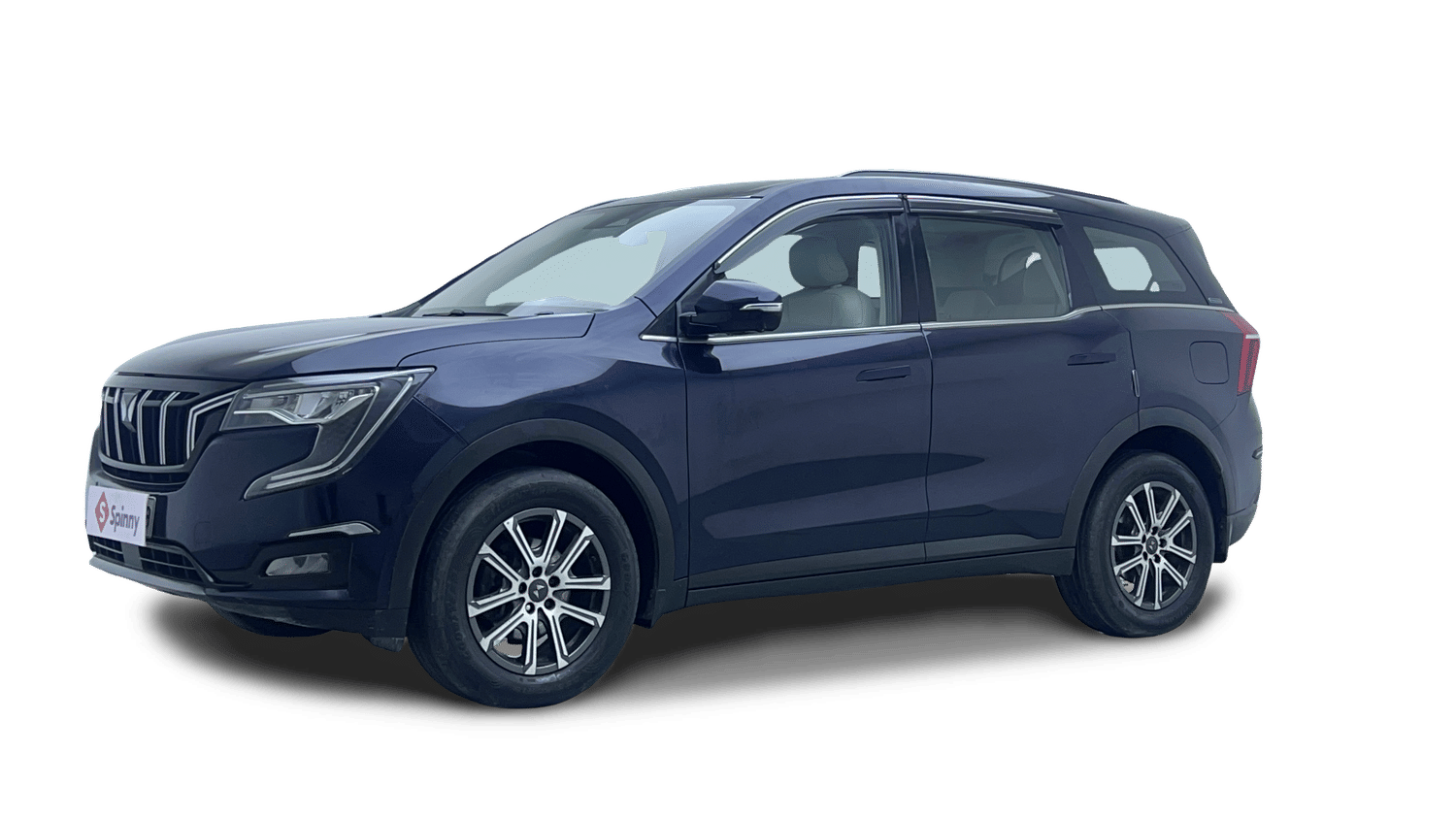 Used 2021 Mahindra XUV700 AX 7 Petrol AT Luxury Pack 7 STR Petrol Automatic Image