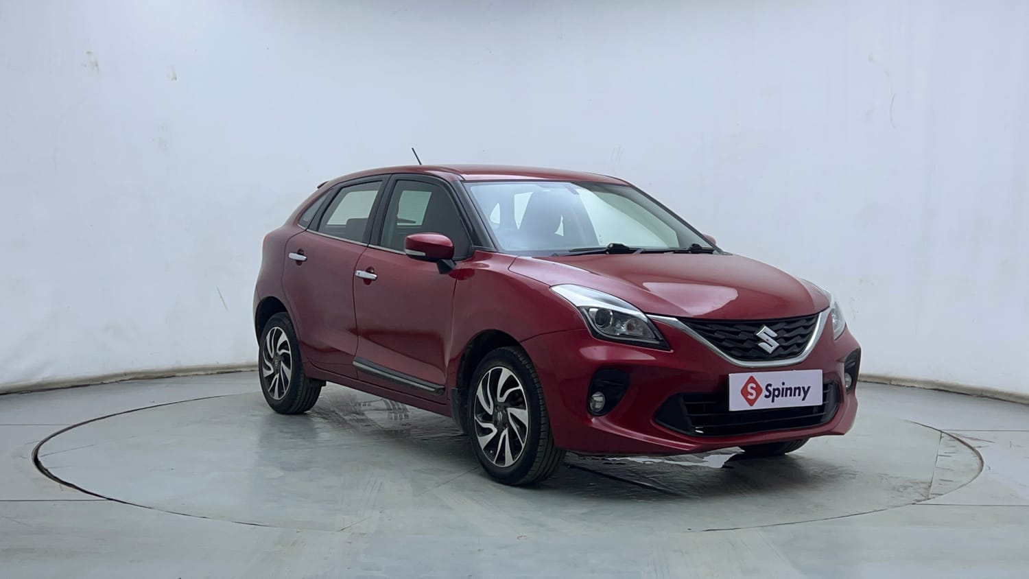 Used 2021 Maruti Suzuki Baleno Zeta Petrol Manual exterior RIGHT FRONT CORNER VIEW
