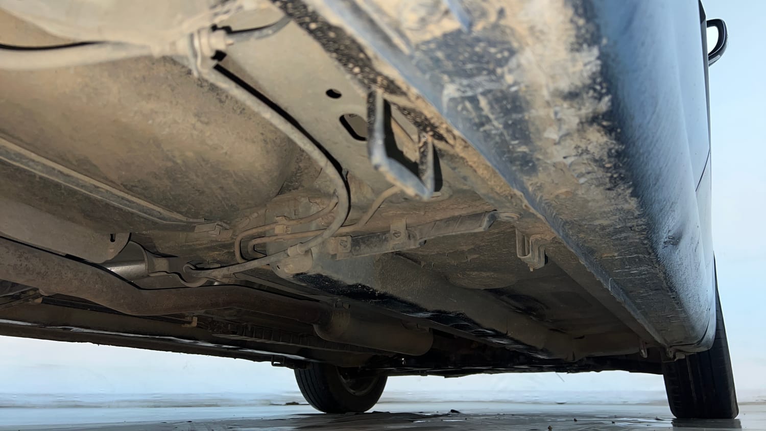Used 2019 Maruti Suzuki Ciaz Alpha Hybrid 1.5 Petrol Manual extra REAR RIGHT UNDERBODY VIEW