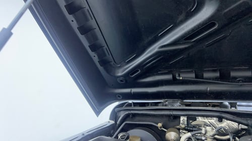 Used 2022 mahindra Thar LX Hard Top Diesel AT 4WD Diesel Automatic engine ENGINE RIGHT SIDE HINGE & APRON VIEW