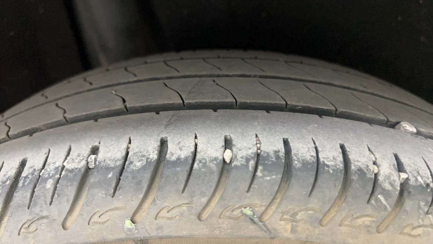 Used 2021 Maruti Suzuki Baleno Delta Petrol Manual tyres RIGHT REAR TYRE TREAD VIEW