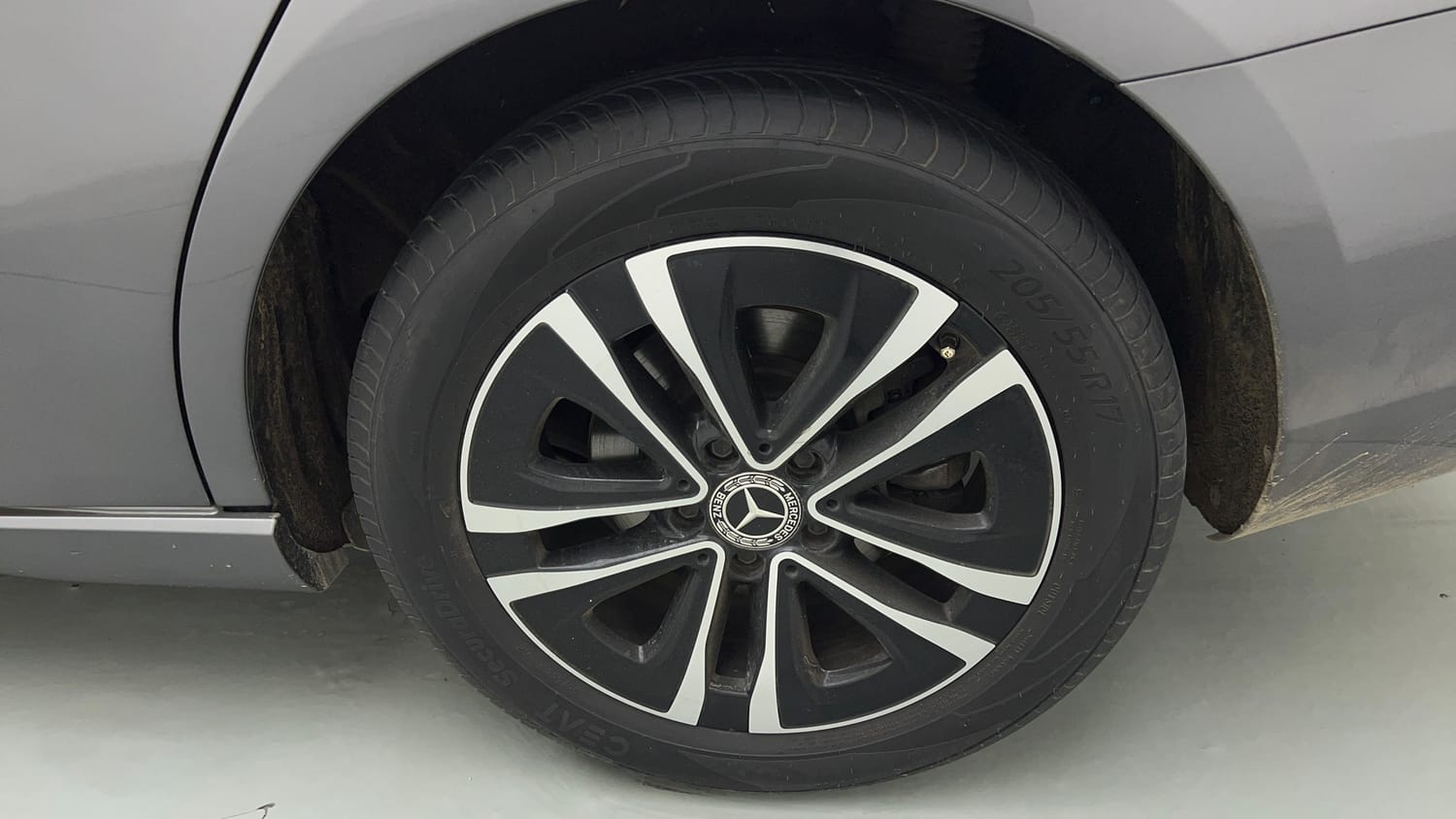 Used 2025 Mercedes-Benz A-Class Limousine 200 Petrol Automatic tyres LEFT REAR TYRE RIM VIEW