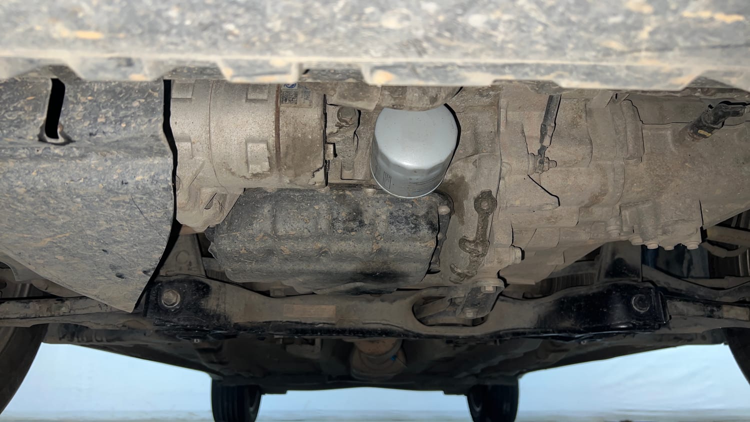 Used 2021 Skoda Kushaq Ambition 1.0L TSI MT Petrol Manual extra FRONT LEFT UNDERBODY VIEW