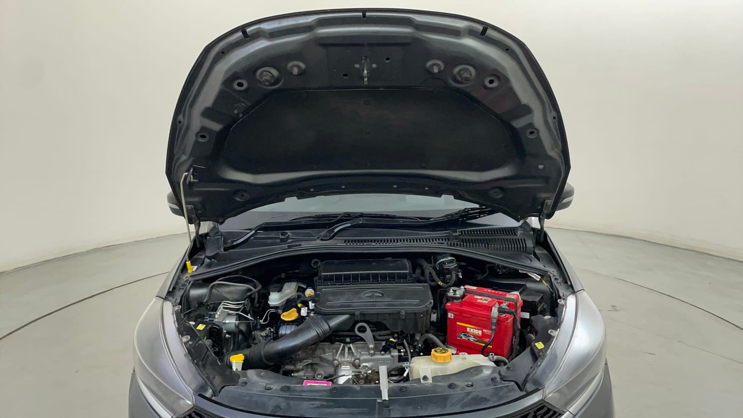 Used 2021 Tata Tiago XZ Plus Petrol Manual engine ENGINE & BONNET OPEN FRONT VIEW