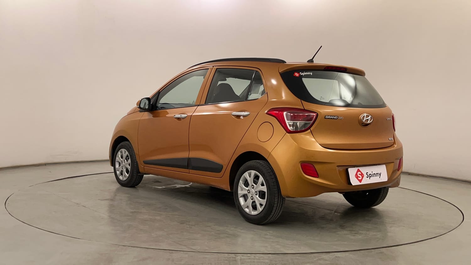Used 2014 Hyundai Grand i10 Sportz 1.2 Kappa VTVT Petrol Manual exterior LEFT REAR CORNER VIEW