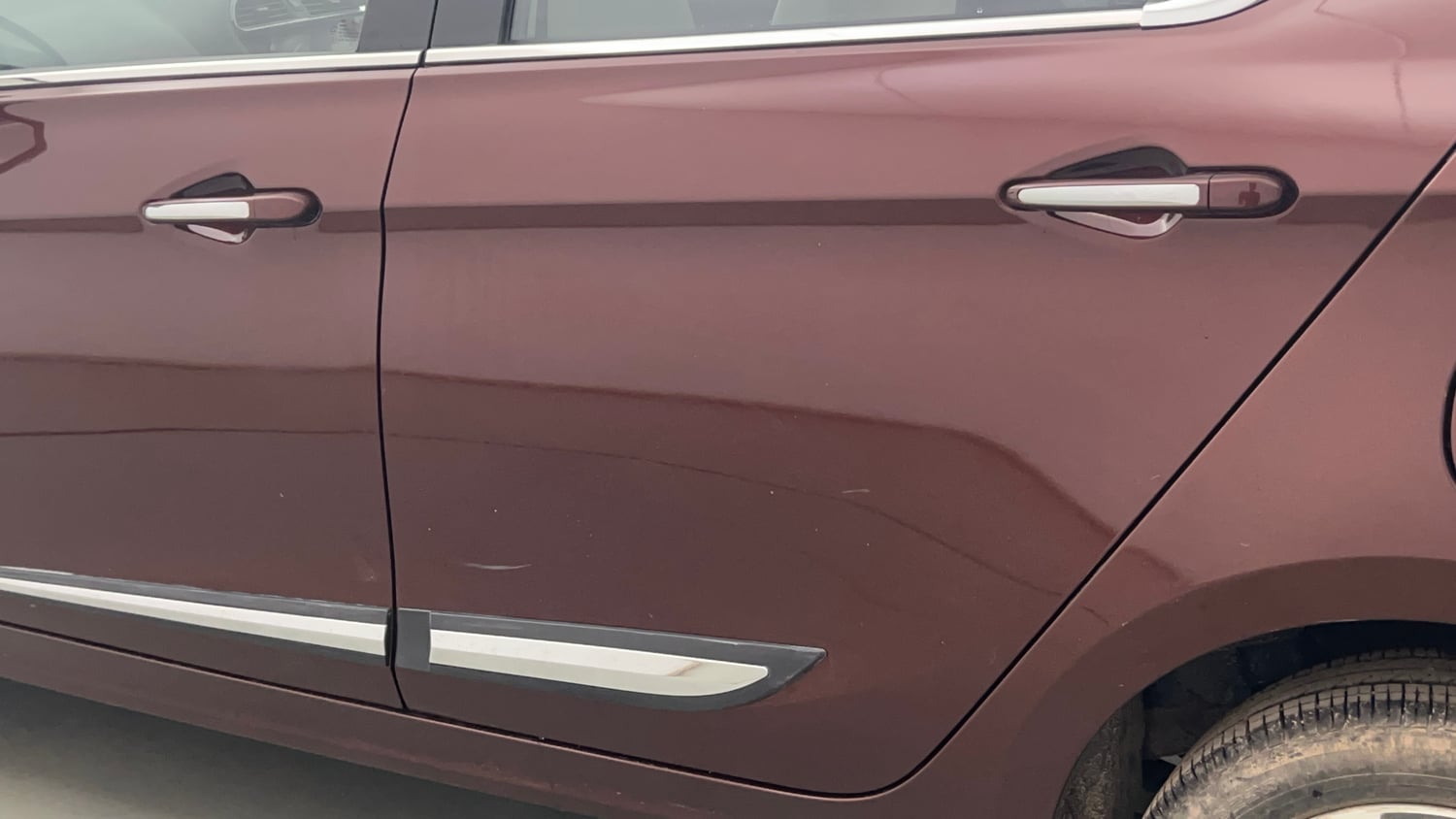 Used 2023 Tata Tigor XZA Plus Leatherette Pack Petrol Automatic dents MINOR SCRATCH
