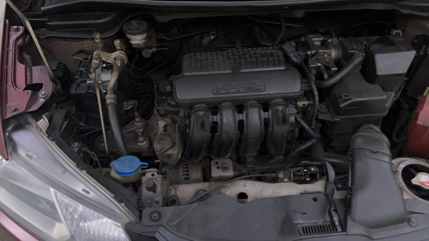 Used 2015 Honda Jazz V Petrol Petrol Manual engine ENGINE RIGHT SIDE VIEW