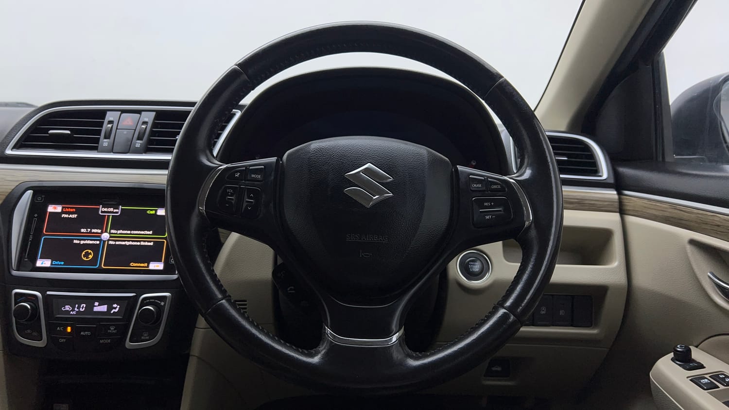 Used 2020 Maruti Suzuki Ciaz Alpha 1.5 AT Petrol Automatic interior STEERING VIEW