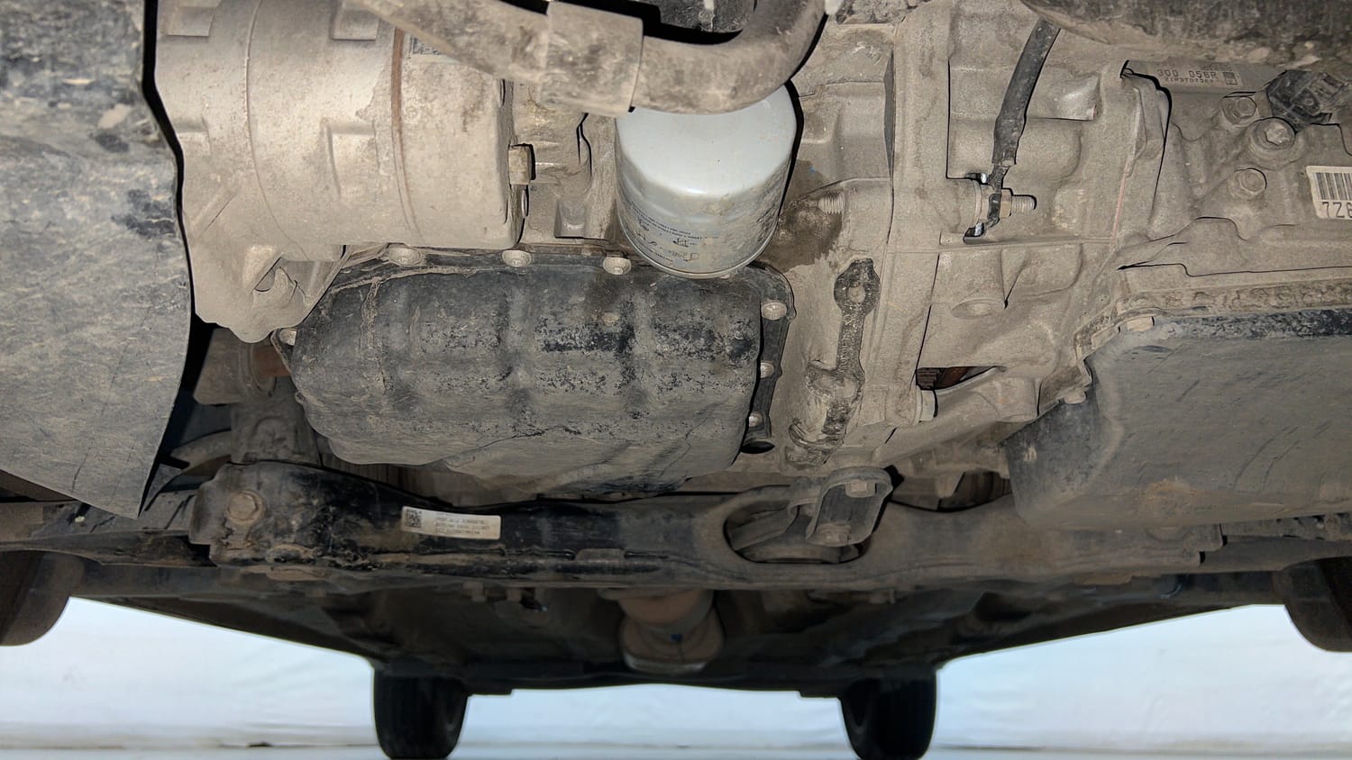 Used 2022 Volkswagen Taigun Topline 1.0 TSI AT Petrol Automatic extra FRONT LEFT UNDERBODY VIEW