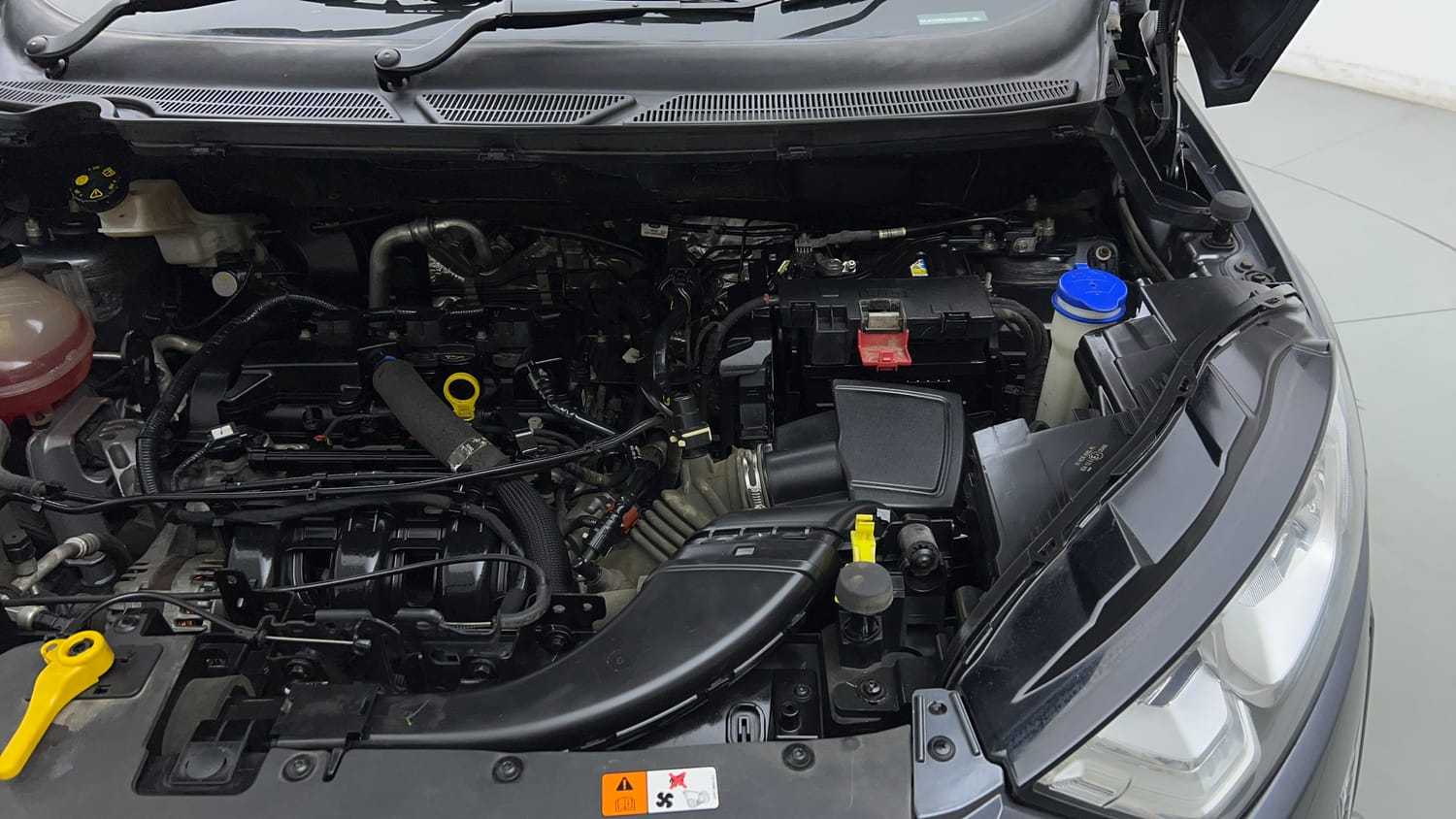 Used 2019 Ford EcoSport Titanium + 1.5L Ti-VCT AT Petrol Automatic engine ENGINE LEFT SIDE VIEW