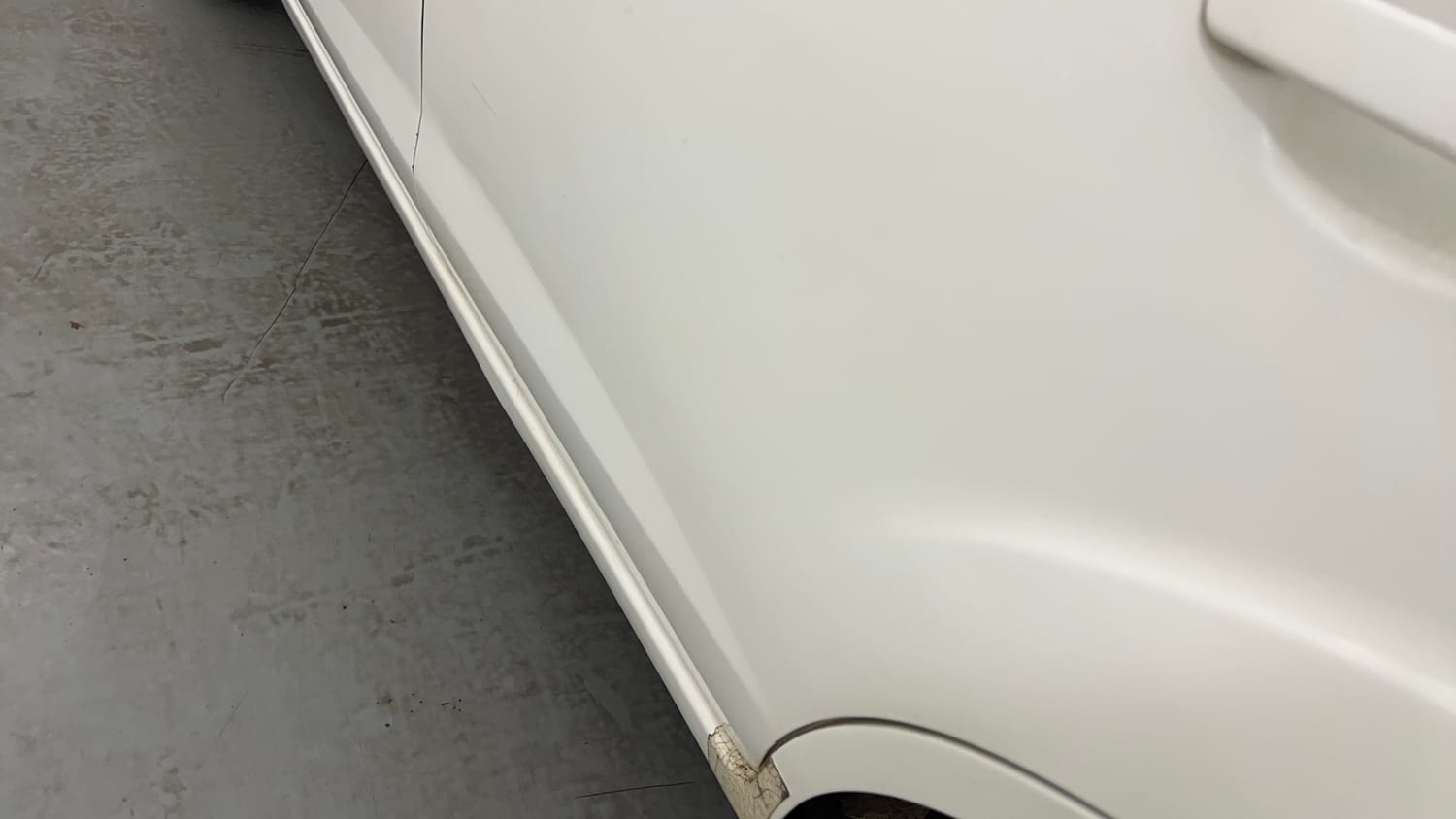 Used 2013 Ford Figo Duratec Petrol Titanium 1.2 Petrol Manual dents MINOR DENT