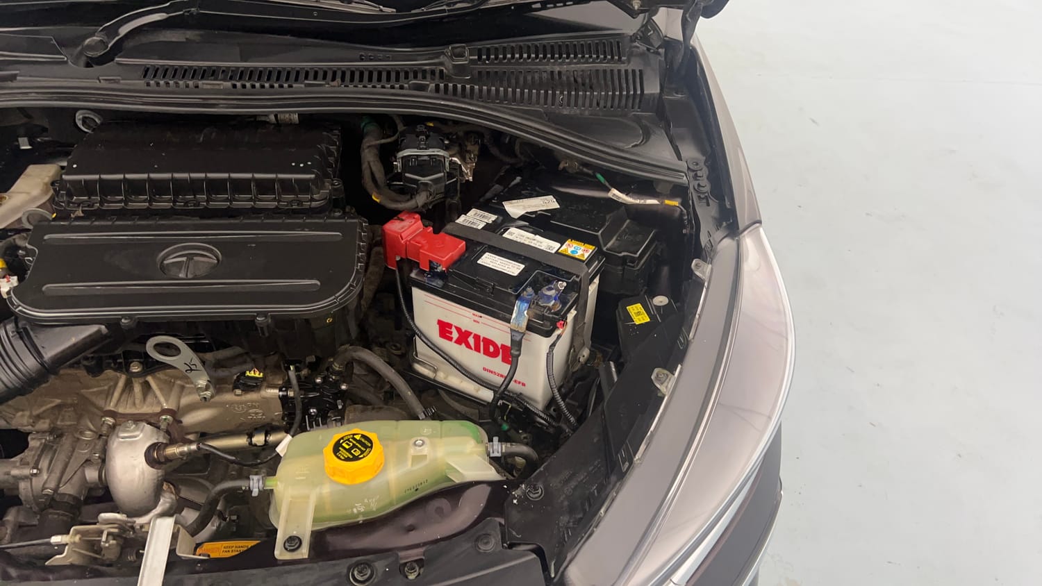 Used 2023 Tata Tiago XT Petrol Manual engine ENGINE LEFT SIDE VIEW