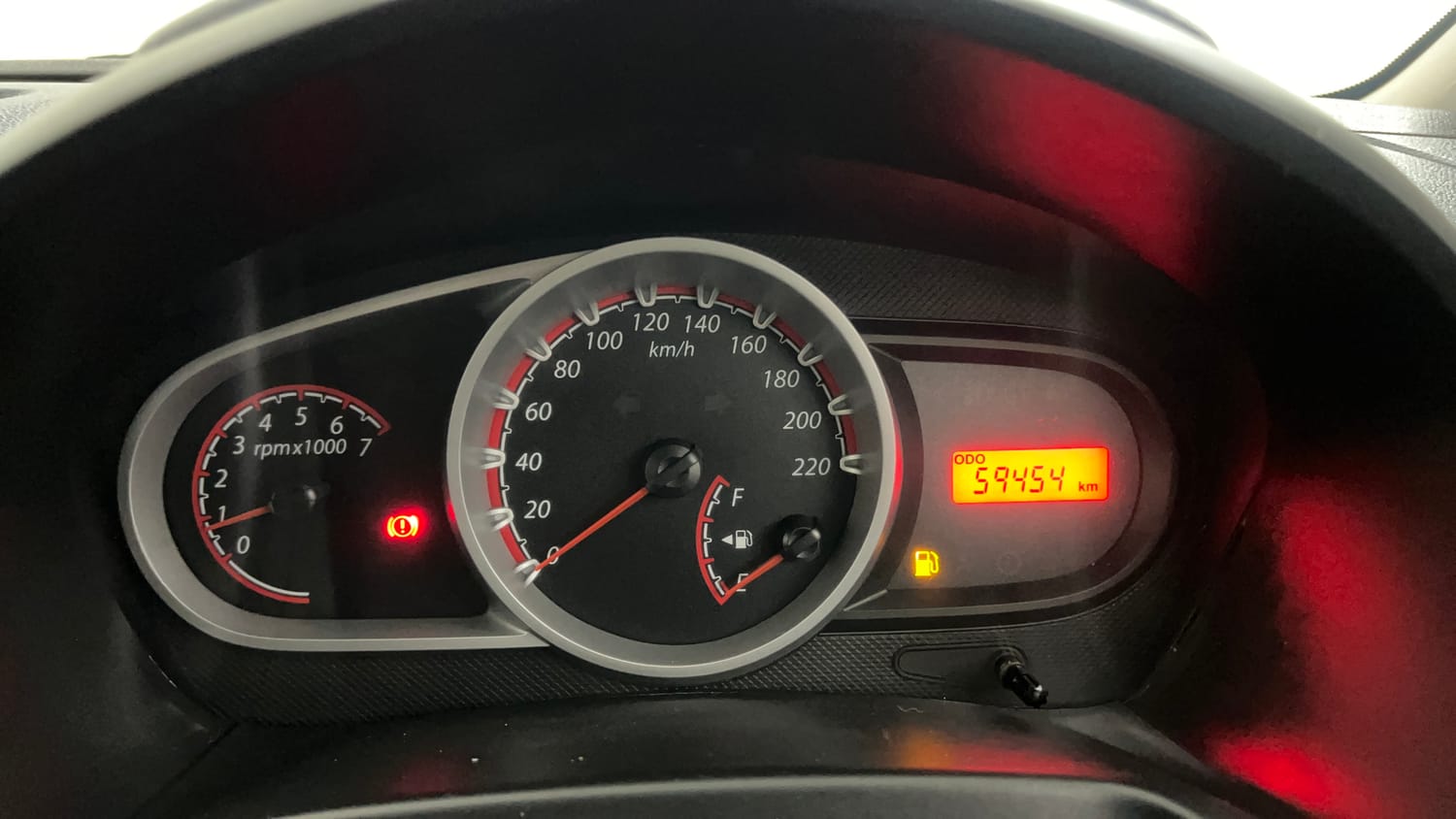 Used 2013 Ford Figo Duratec Petrol Titanium 1.2 Petrol Manual interior CLUSTERMETER VIEW