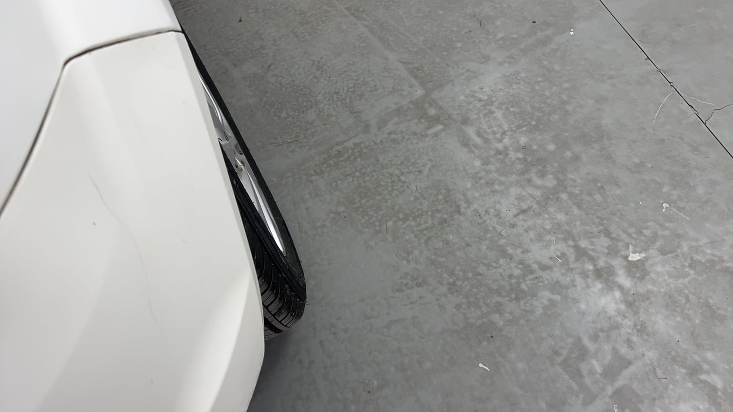 Used 2013 Ford Figo Duratec Petrol Titanium 1.2 Petrol Manual dents MINOR SCRATCH