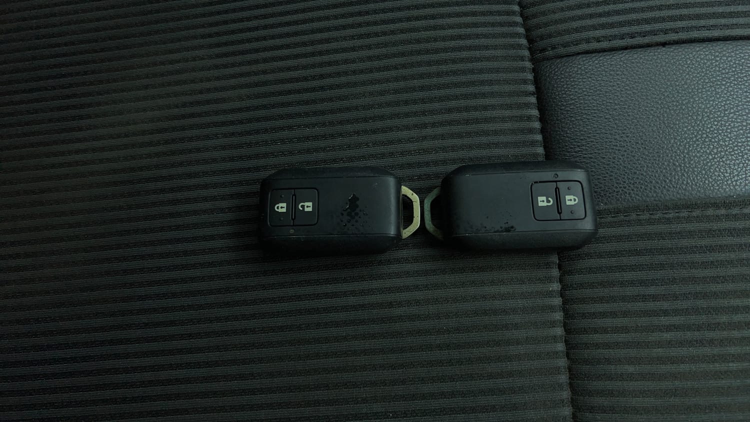 Used 2023 Maruti Suzuki XL6 Zeta MT CNG Cng Manual extra CAR KEY VIEW