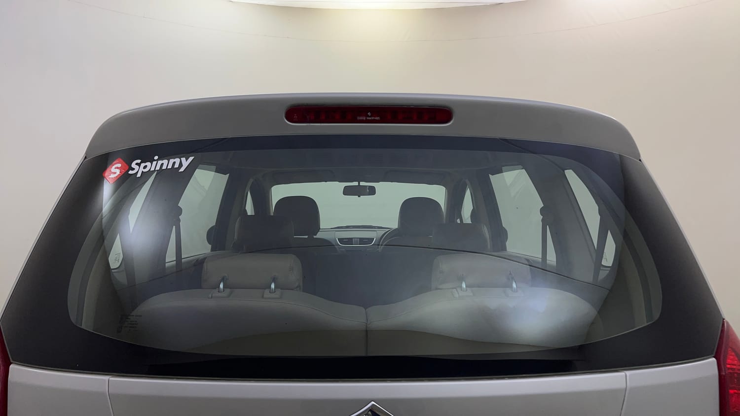 Used 2017 Maruti Suzuki Ertiga VXI AT Petrol Automatic exterior BACK WINDSHIELD VIEW